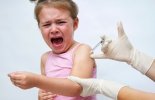 doctor-doing-vaccine-injection-crying-260nw-1523662832-1.jpg