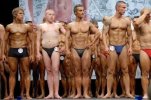 Skinny-White-Guy-At-Bodybuilding-Competition-Funny.jpg