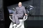 mike-myers-austin-powers-4-1529672236.webp