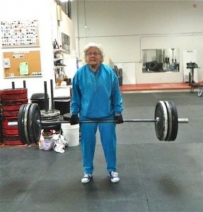 old-lady-deadlifting.jpg