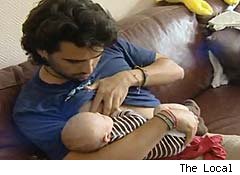 breastfeeding-dad-the-local.jpg